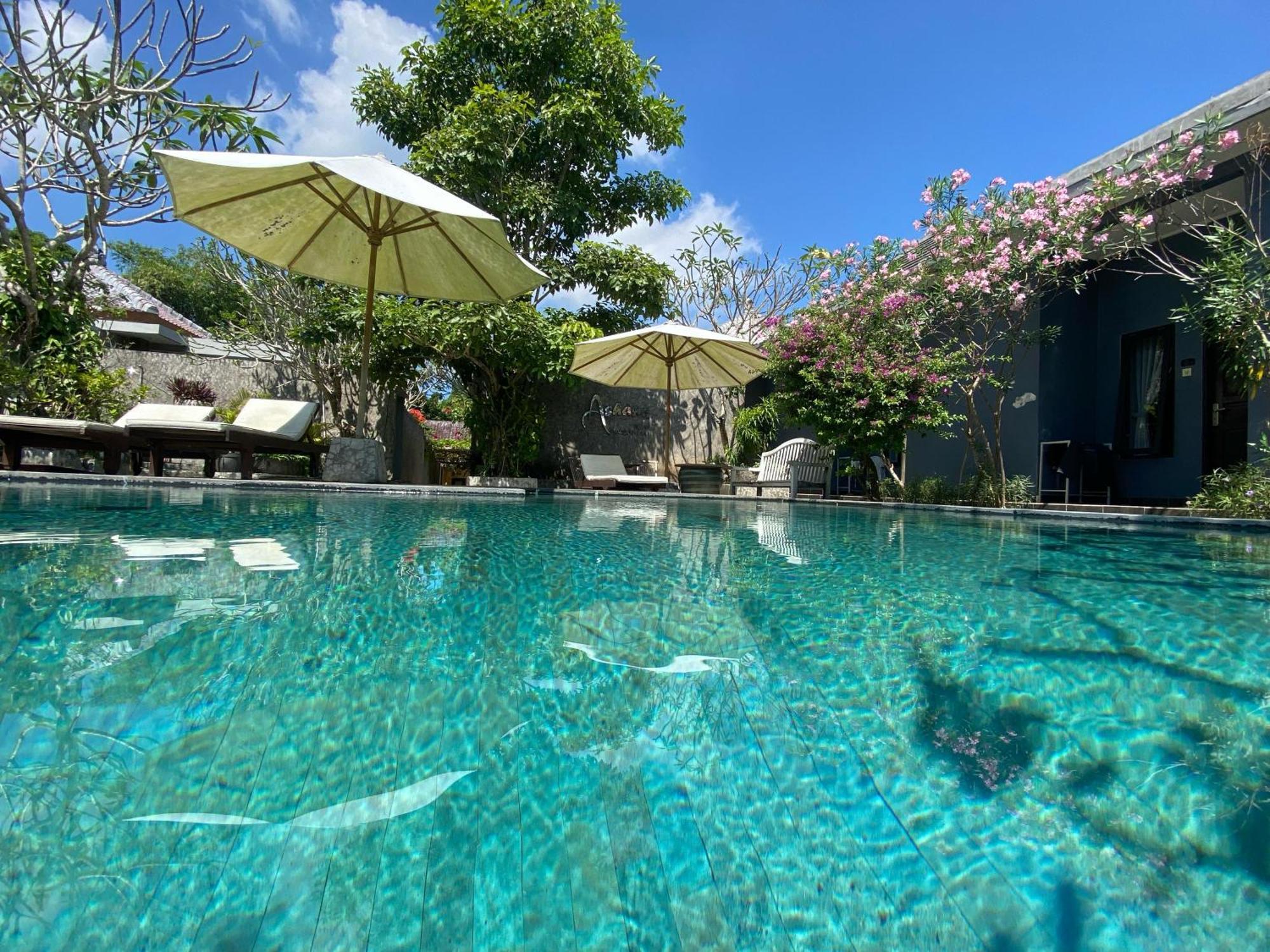 Ashana Hotel Uluwatu  Exterior photo